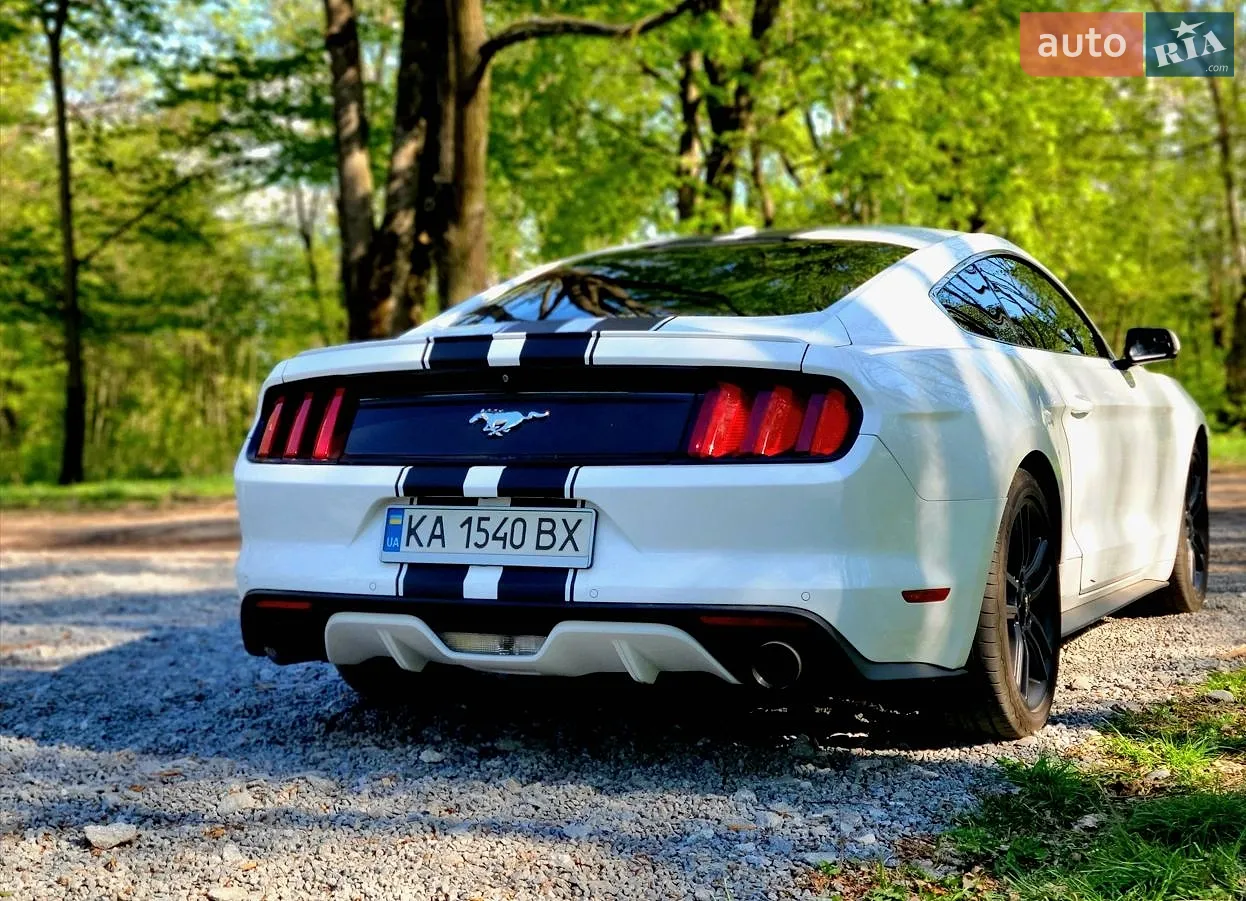 2016 Ford Mustang - мініатюра 17