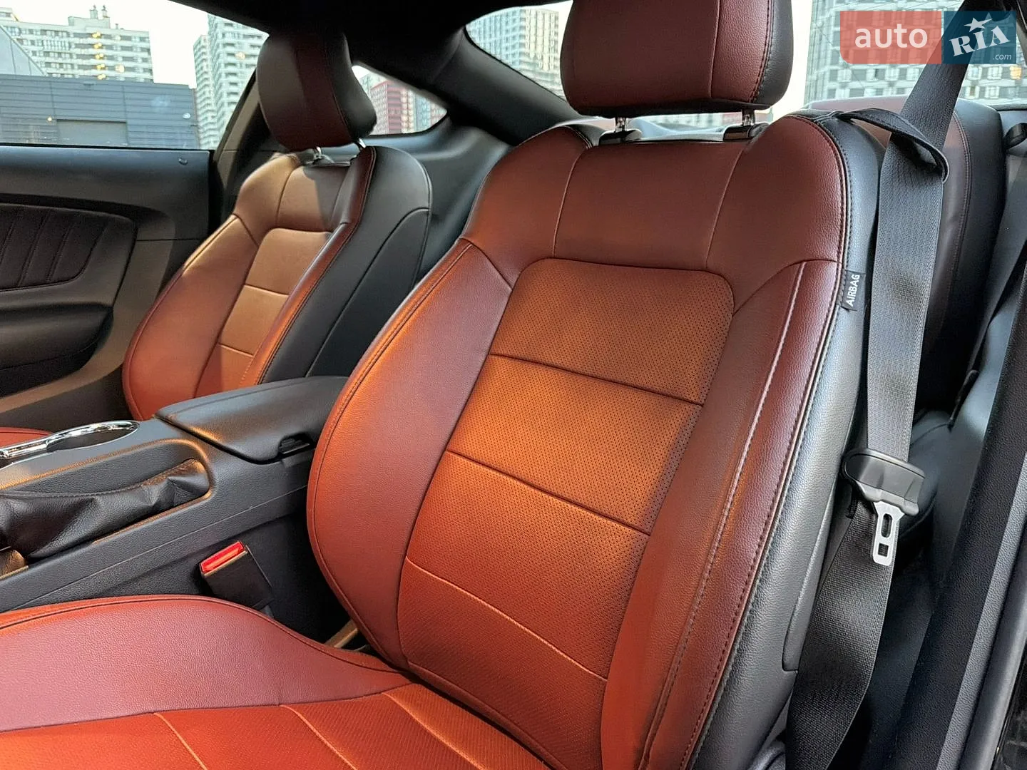 2016 Ford Mustang - мініатюра 3