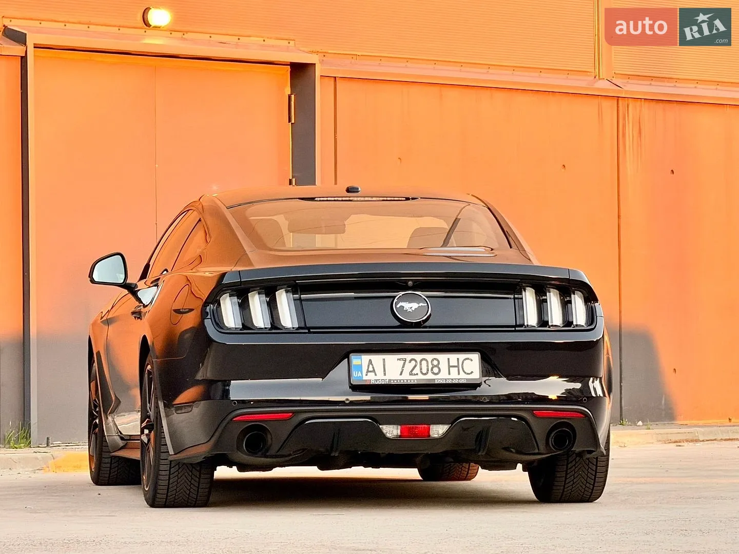 2016 Ford Mustang - мініатюра 22