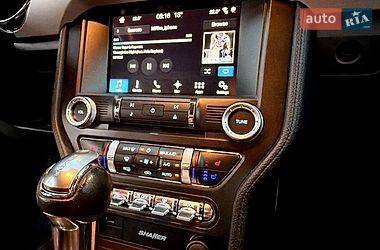 Купе Ford Mustang 2016 в Киеве