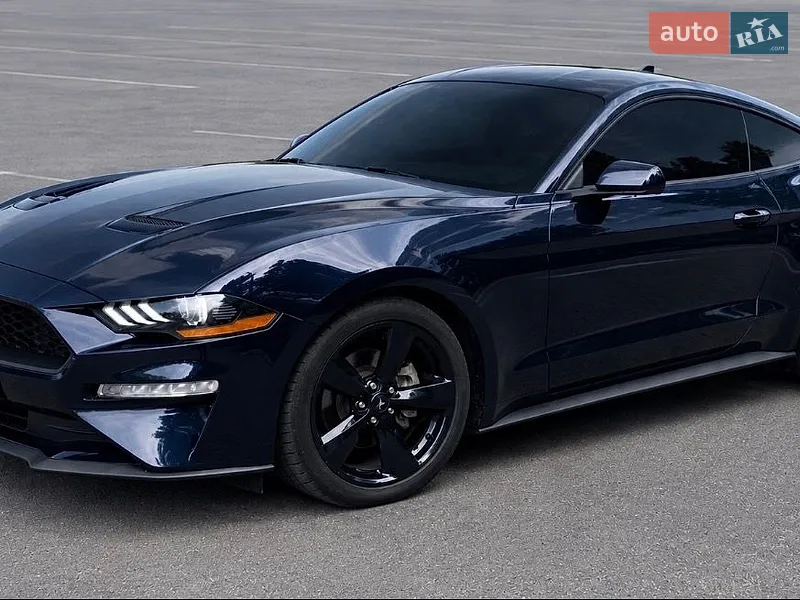 Ford Mustang 2021