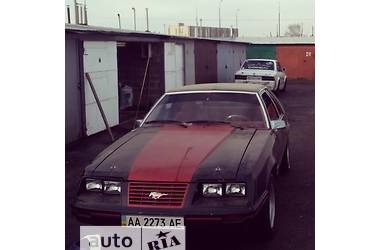 Купе Ford Mustang 1983 в 
