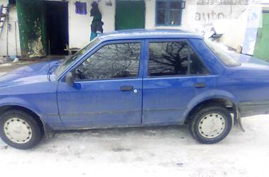 Седан Ford Orion 1987 в Ружині