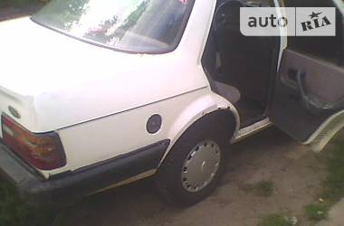 Седан Ford Orion 1987 в Ровно