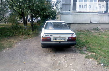 Седан Ford Orion 1988 в Бориславі