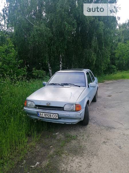 Седан Ford Orion 1990 в Борисполе