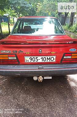 Седан Ford Orion 1987 в 