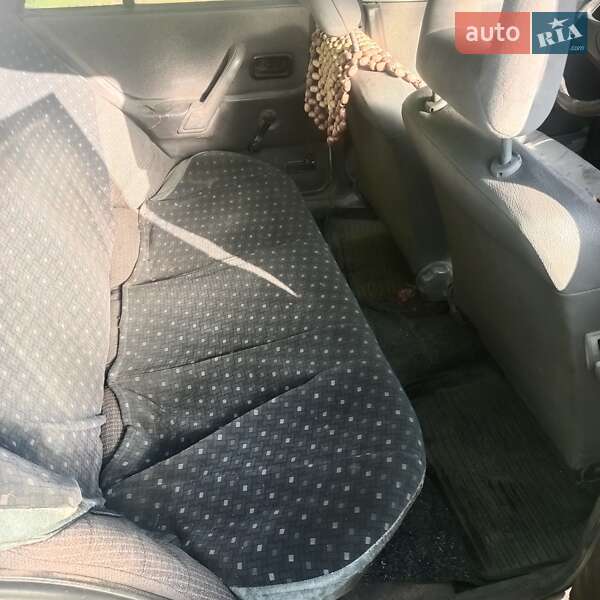 Седан Ford Orion 1986 в Старой Синяве