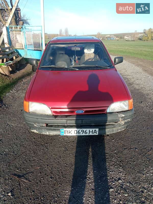 Седан Ford Orion 1992 в 