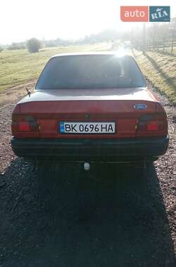 Седан Ford Orion 1992 в 