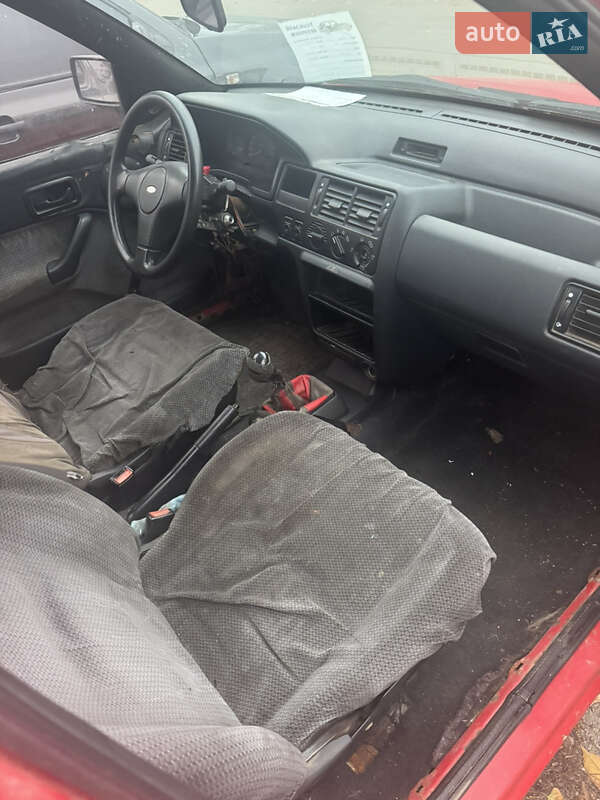 Седан Ford Orion 1991 в Умани