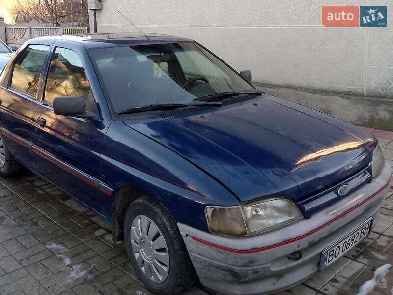 Седан Ford Orion 1990 в 