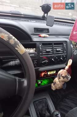 Седан Ford Orion 1992 в 