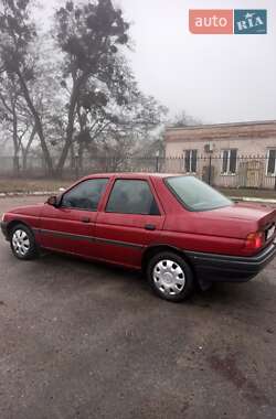 Седан Ford Orion 1992 в Полтаве