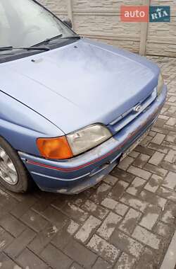 Седан Ford Orion 1990 в Рожище