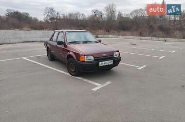 Седан Ford Orion 1989 в Киеве