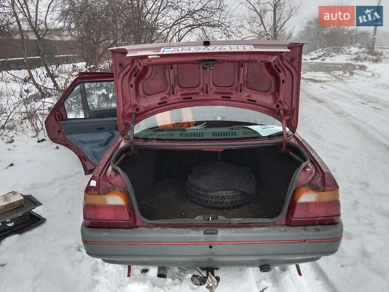 Седан Ford Orion 1991 в Житомире