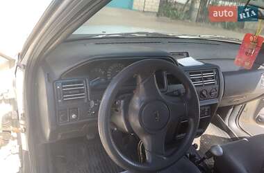 Седан Ford Orion 1990 в 