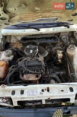 Седан Ford Orion 1986 в 