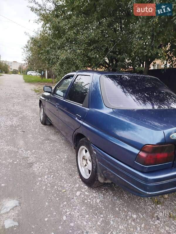 Седан Ford Orion 1993 в Бердичеве