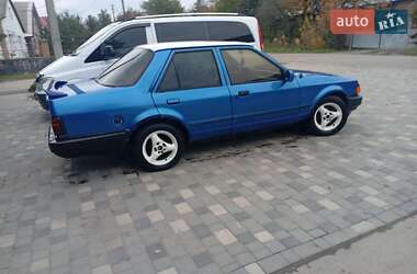 Седан Ford Orion 1988 в 