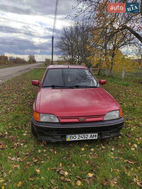 Седан Ford Orion 1992 в Кременце фото 5 Седан Ford Orion 1992 в Кременце