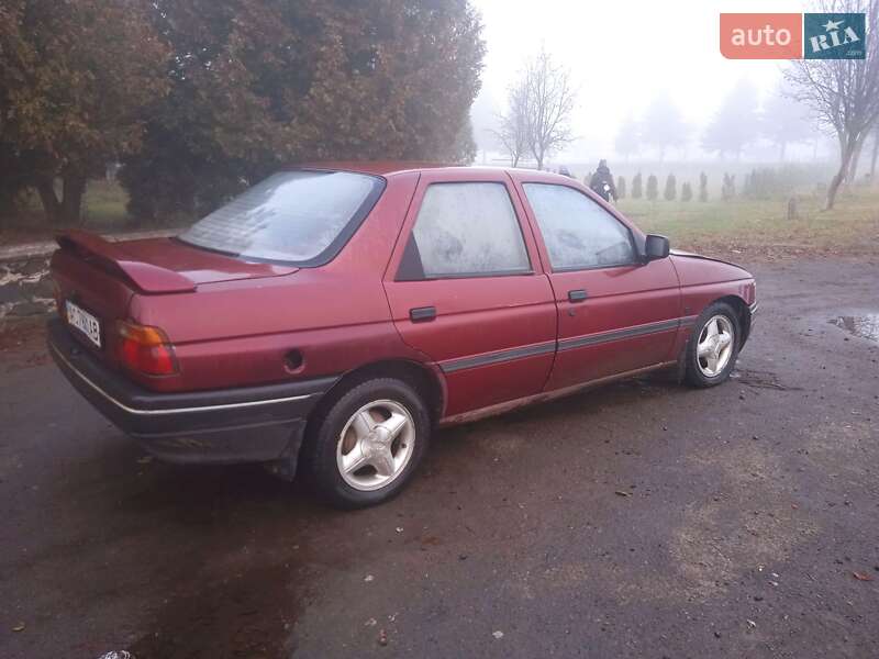 Седан Ford Orion 1991 в Берестечку фото 7 Седан Ford Orion 1991 в Берестечку