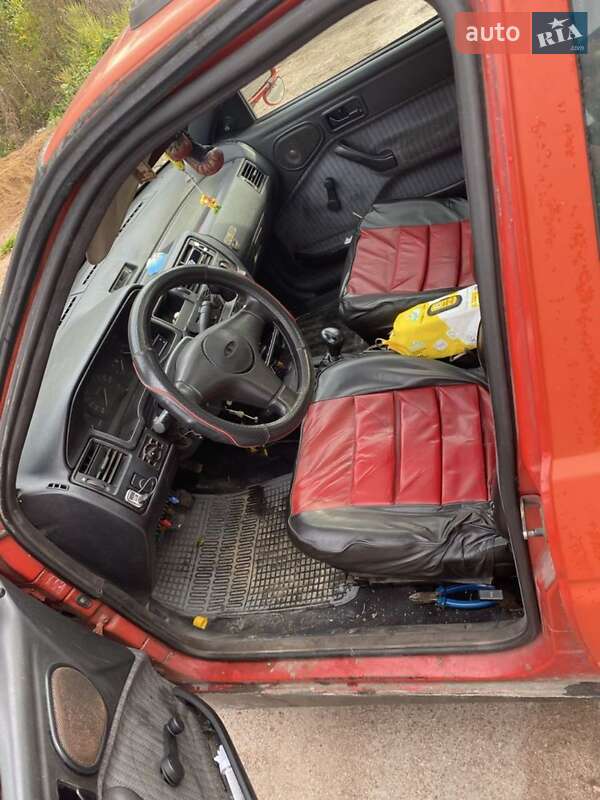 Седан Ford Orion 1991 в Коростені