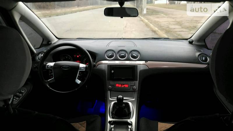 Мінівен Ford S-Max 2006 в Києві фото 5 Мінівен Ford S-Max 2006 в Києві