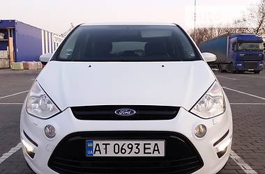 Мінівен Ford S-Max 2013 в 