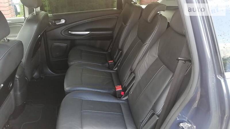 Мінівен Ford S-Max 2014 в Ужгороді