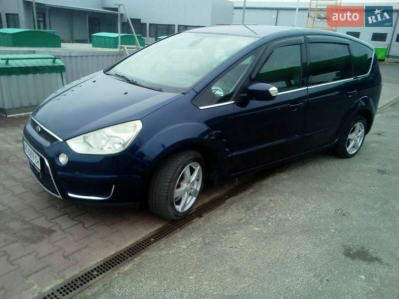 Минивэн Ford S-Max 2007 в Хусте
