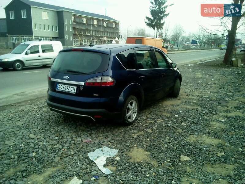 Минивэн Ford S-Max 2007 в Хусте