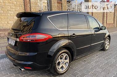 Універсал Ford S-Max 2014 в 