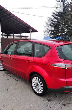 Мінівен Ford S-Max 2014 в Хусті