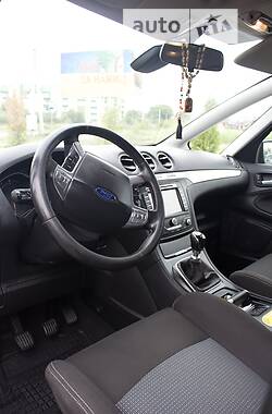 Минивэн Ford S-Max 2014 в Дрогобыче