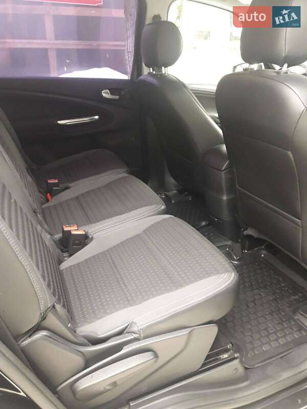 Минивэн Ford S-Max 2012 в Киеве
