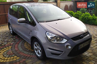 Минивэн Ford S-Max 2013 в 