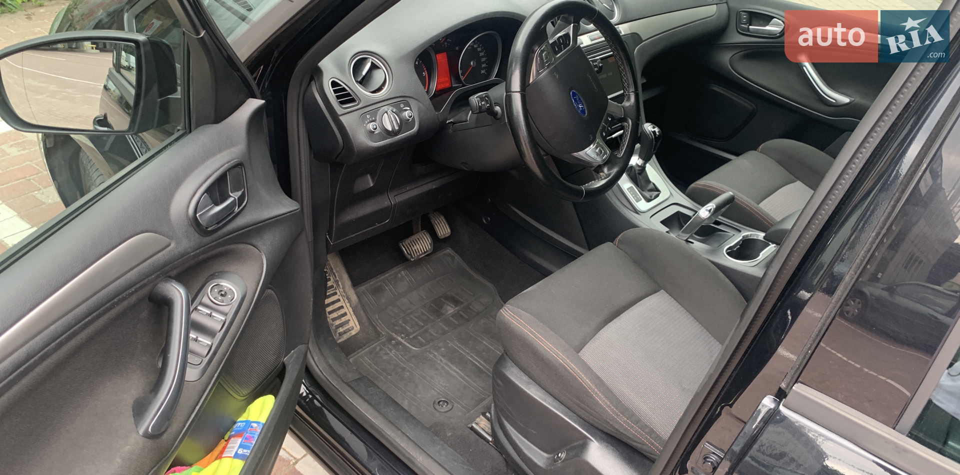 2011 Ford S-MAX - мініатюра 16