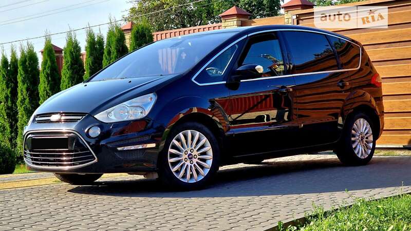 Ford S-Max 2011