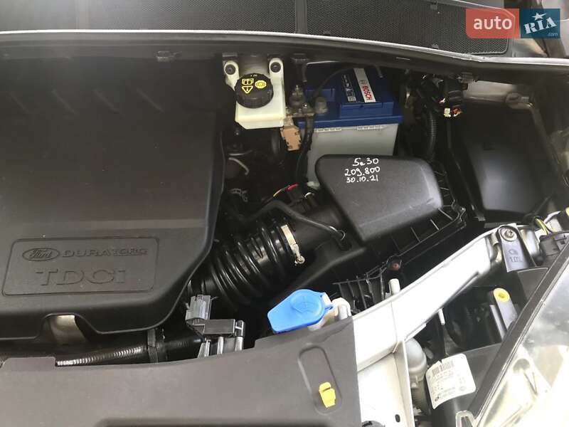 Минивэн Ford S-Max 2011 в Черновцах