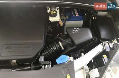 Минивэн Ford S-Max 2011 в 