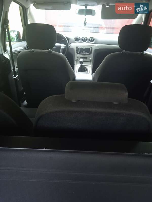 Минивэн Ford S-Max 2007 в Звенигородке
