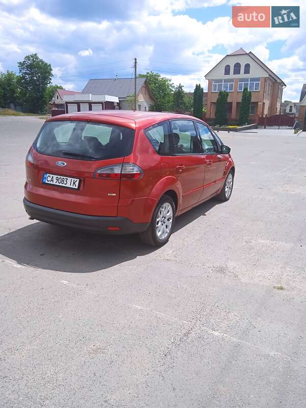 Минивэн Ford S-Max 2007 в Звенигородке