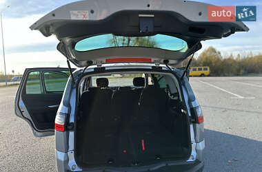 Минивэн Ford S-Max 2006 в 