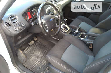Минивэн Ford S-Max 2013 в 