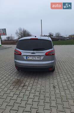 Минивэн Ford S-Max 2012 в 
