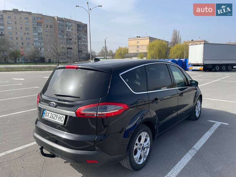 Минивэн Ford S-Max 2014 в Каменец-Подольском