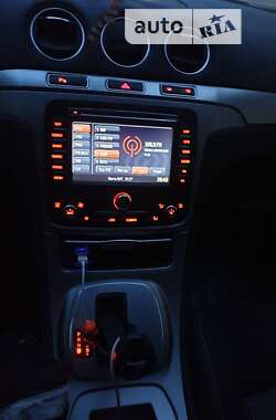 Минивэн Ford S-Max 2011 в Львове