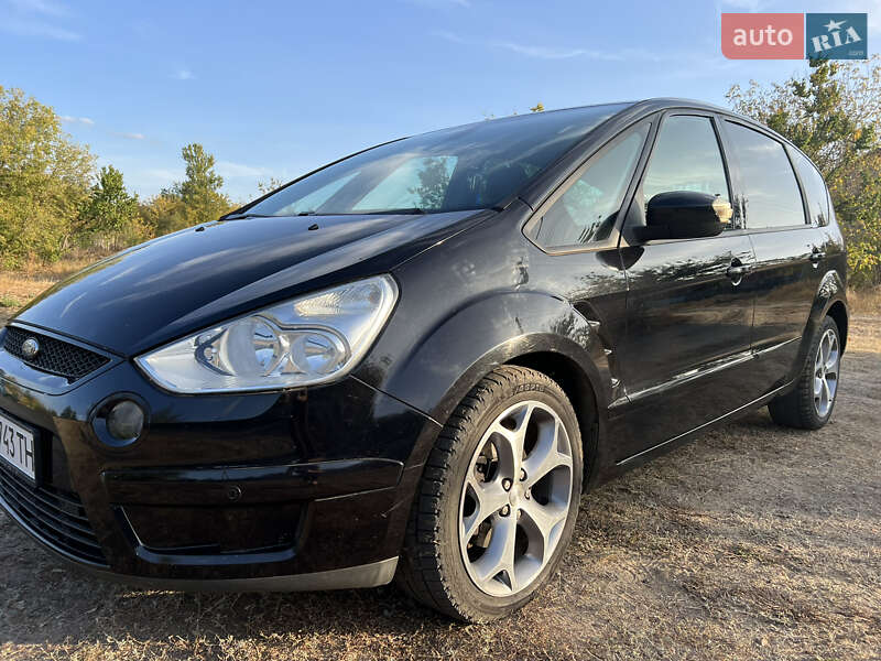 Минивэн Ford S-Max 2006 в Одессе